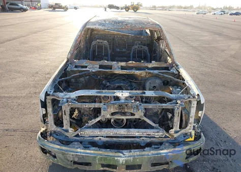 2015 Chevrolet Silverado 1500 1Lt из США, поврежденный, VIN 3GCPCREC7FG166324